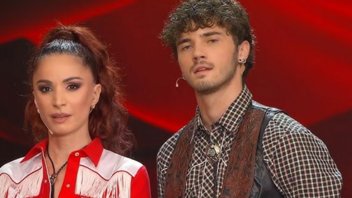 Andrea Delogu ritorna a 'Ballando con le stelle' con una sfida difficile