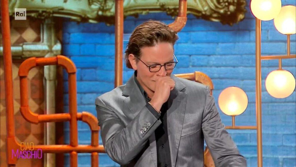 Gabriel Garko in lacrime