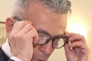 Pupo studia per gli esami